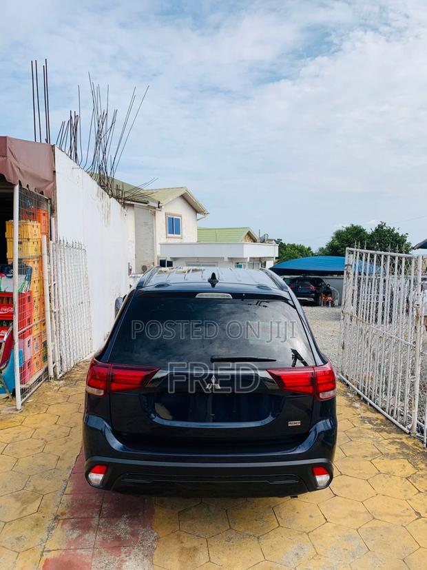 Mitsubishi Outlander SE S-AWC 2020 Blue