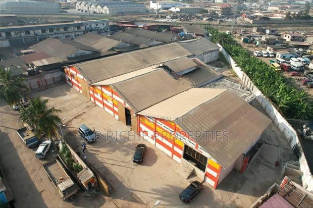 2500sqm Warehouse for Sale · Photo 4