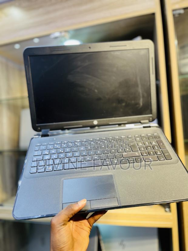 Laptop HP 255 G2 4GB AMD Ryzen SSD 256GB