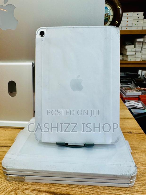 New Apple iPad (2025) 128 GB Silver