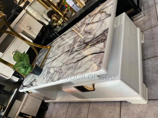 Modern and Classic Center Table