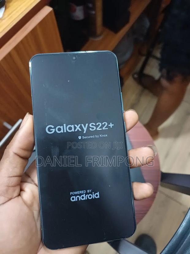 New Samsung Galaxy S22+ 5G 256 GB Blue photo 5