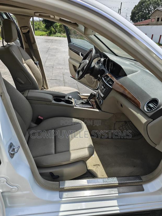 Mercedes-Benz C250 2014 White · Photo 3