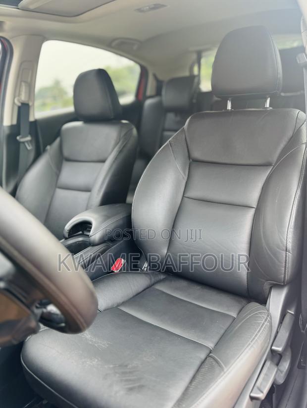 Honda HR-V 4dr SUV (1.5L 4cyl CVT) 2016 Red