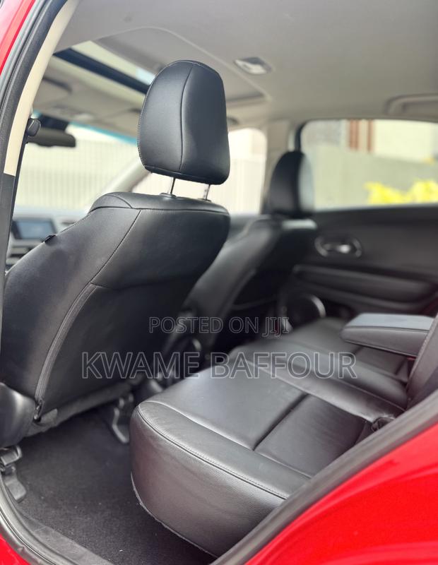 Honda HR-V 4dr SUV (1.5L 4cyl CVT) 2016 Red