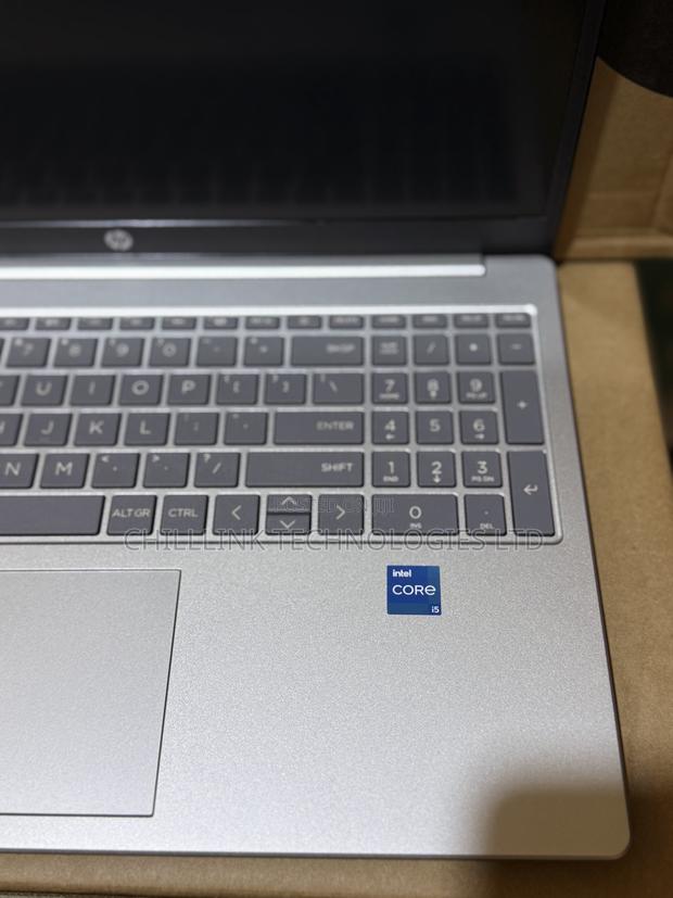 New Laptop HP 15 8GB Intel Core I5 SSD 512GB photo 2