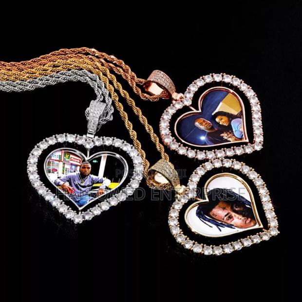 Heart Bling Double Side Rotating Necklace photo 3