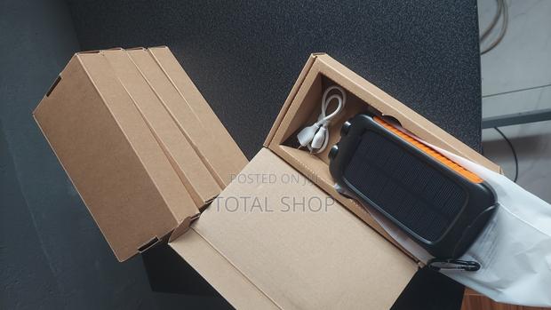 Solar Power Bank photo 4