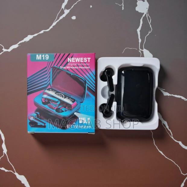 True Wireless M19 Earbuds (522776)