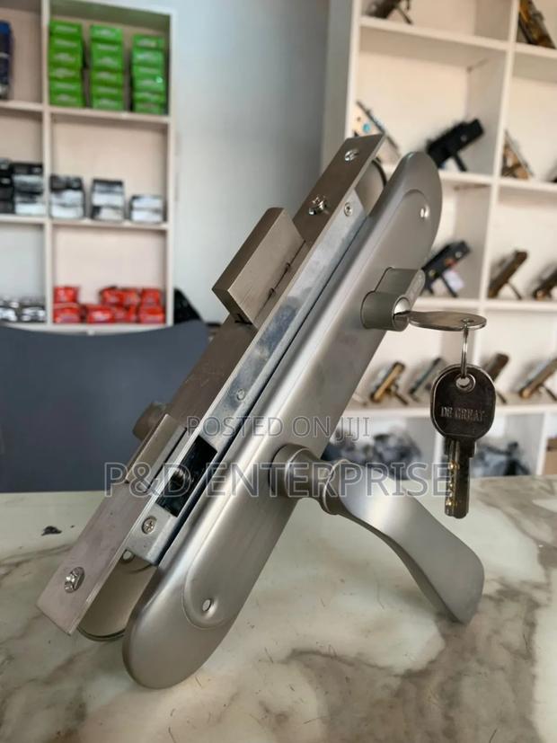 High Quality Wooden Door Lock. photo 2