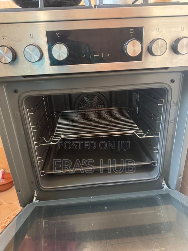 Standing Stove Gas Hop /Electric Oven photo 2