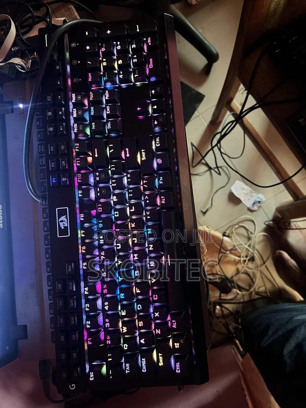 Redragon RGB Yama RGB Illuminated Backlit Mechanical Keyboard