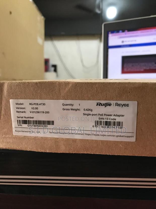 Deliver Power And Performance With The Rg-poe-at30 1-port Poe · Photo 2