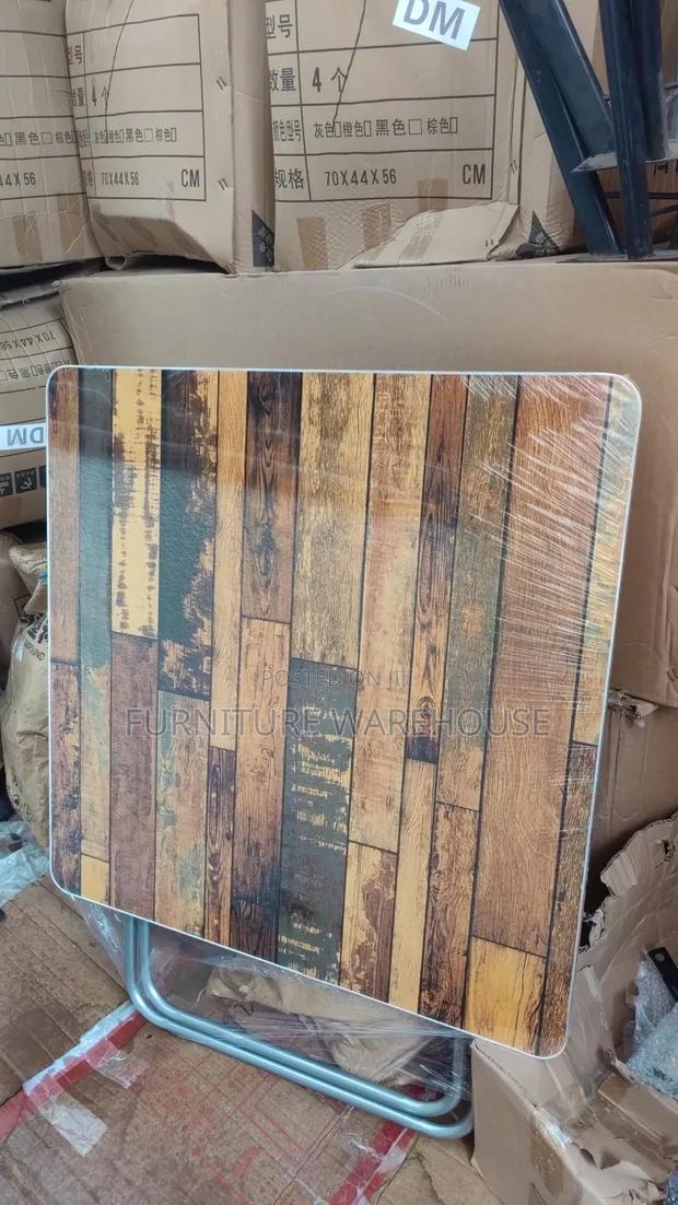 Foldable Table photo 2