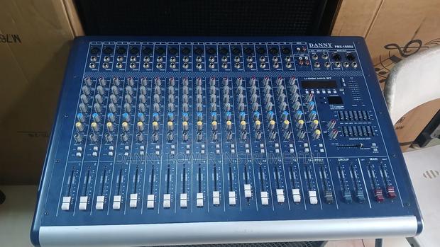 Danny Powered Mixer 16chanels