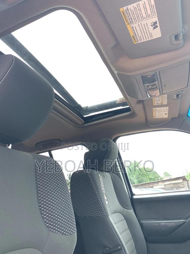 Nissan Frontier PRO-4X 4x4 Crew Cab 4.75 ft. box 125.9 in. WB 2013 Blue