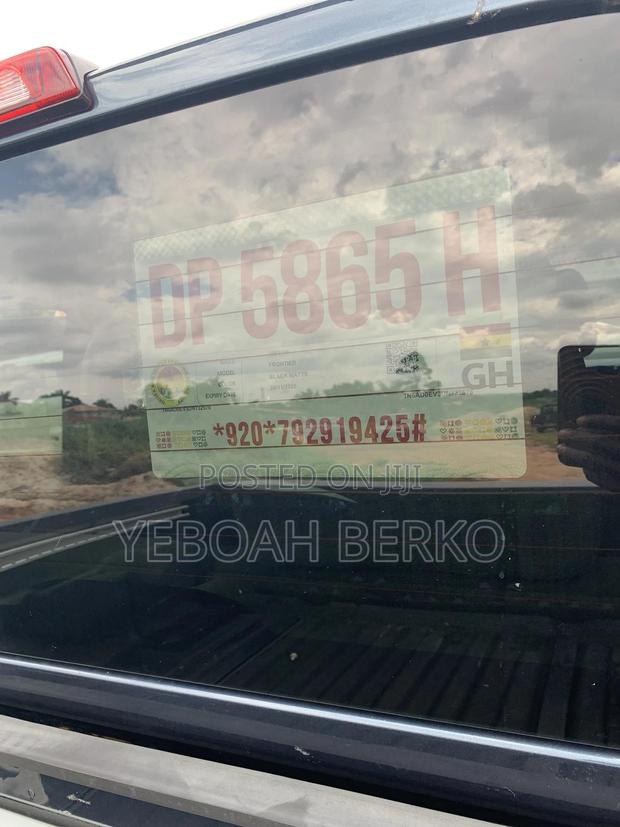 Nissan Frontier PRO-4X 4x4 Crew Cab 4.75 ft. box 125.9 in. WB 2013 Blue