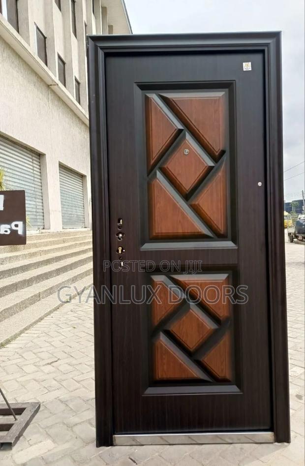 Foreign Smooth Affordable Security Doors