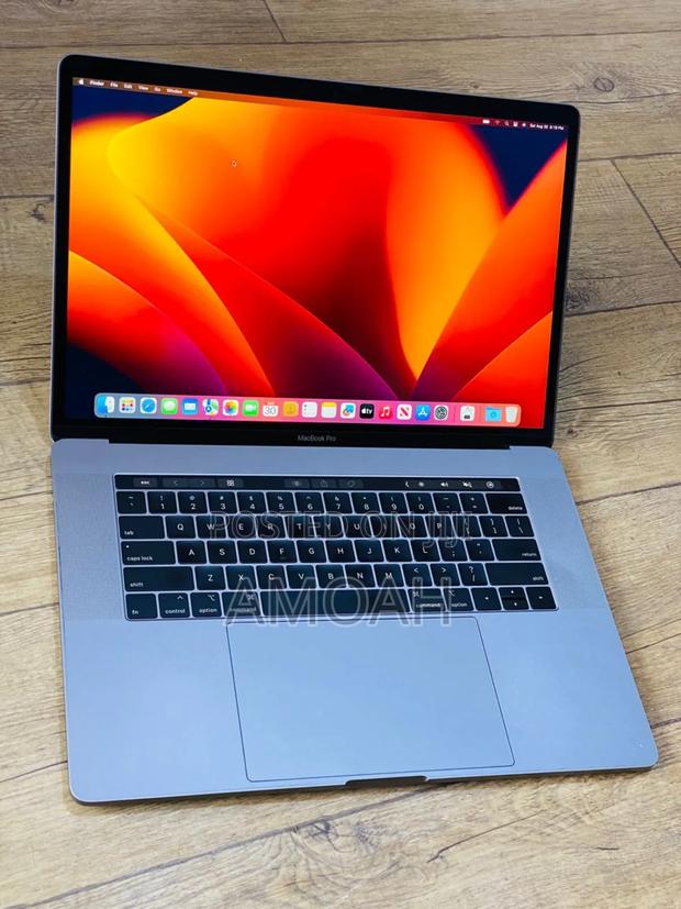 Laptop Apple MacBook Pro 2019 32GB Intel Core i9 SSD 512GB photo 3