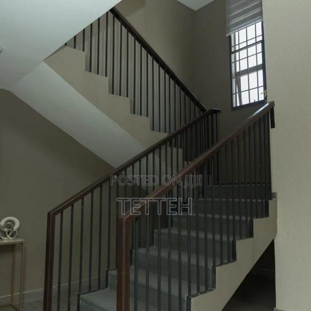 Fully Furnished 3 Bedrooms Self Compound (Airbnb) · Photo 3