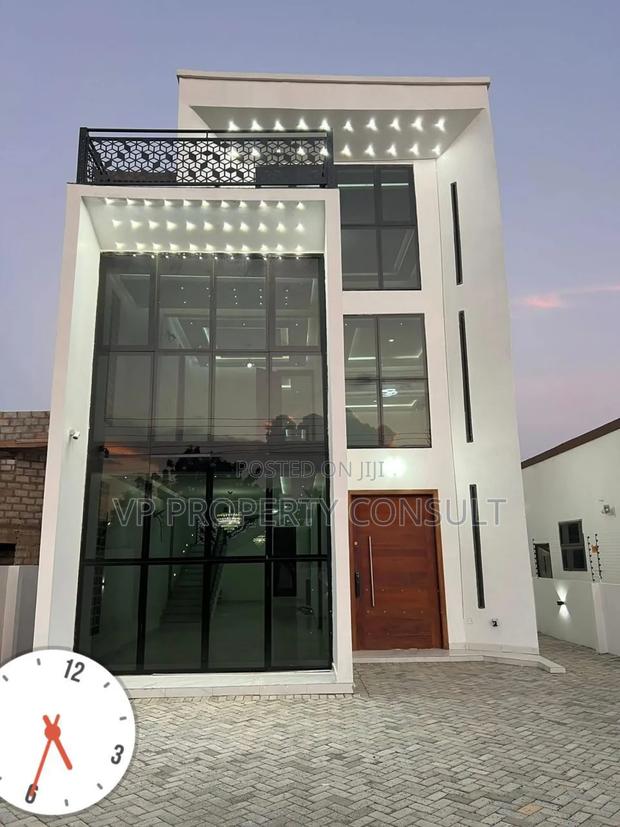 4bdrm House in East Legon for sale · Photo 1