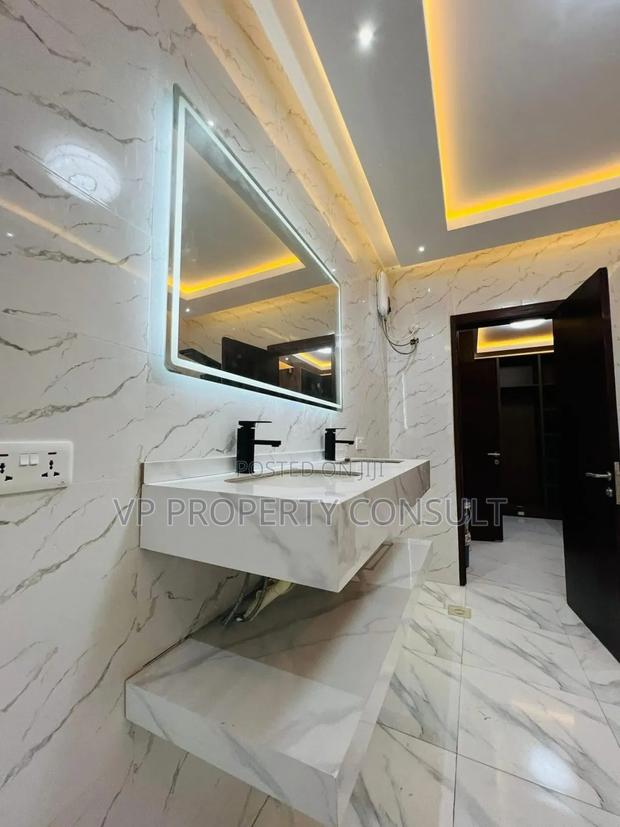 4bdrm House in East Legon for sale · Photo 3