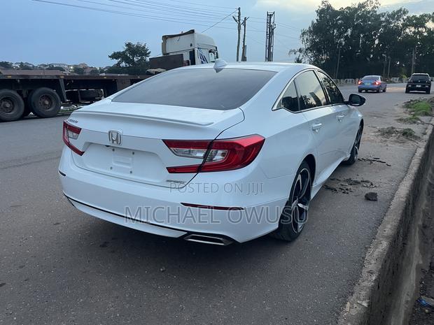 Honda Accord 2019 White