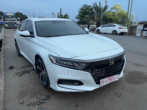 Honda Accord 2019 White