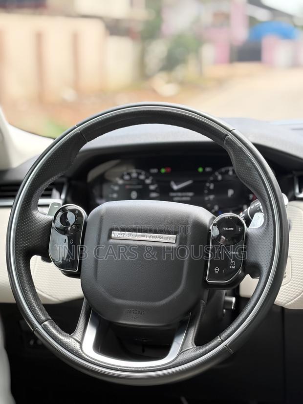 Land Rover Range Rover Velar 2020