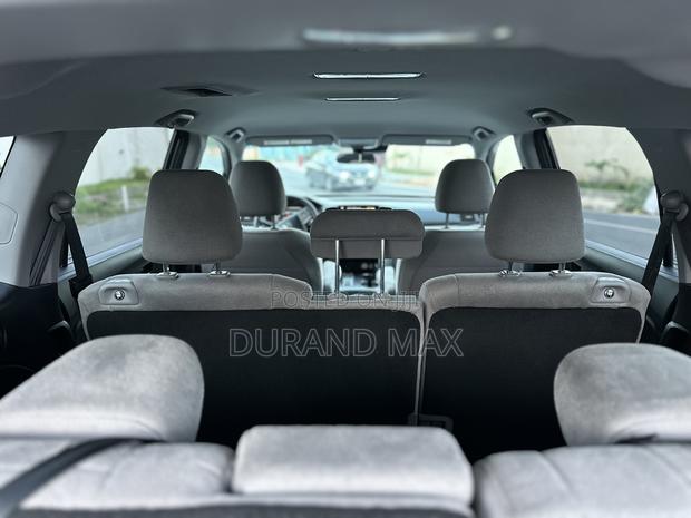 Honda Pilot LX 2021 Silver