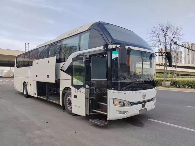 Higer KLQ6105ZAC5 2020 · Photo 2