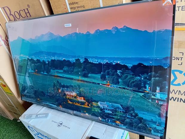 TCL Smart 55inches-Tv Clear Vision · Photo 3