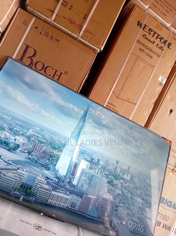 Flush TCL Big Screen Comfort – 55-Inch Smart Led Television · Photo 3
