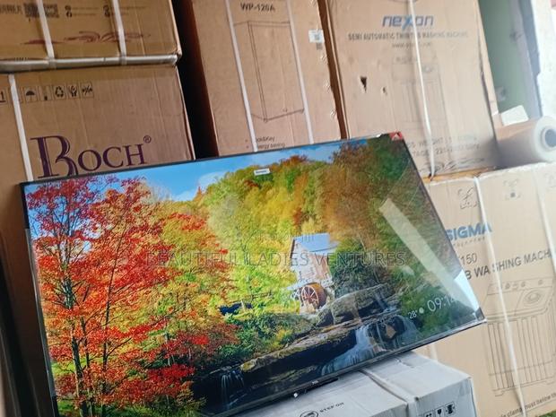Flush TCL Big Screen Comfort – 55-Inch Smart Led Television · Photo 4