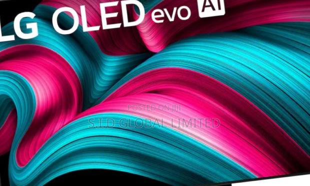 Lg 77′′ Class Lg Oled Evo Ai C5 4k Smart Tv 2025 Oled77c5 · Photo 4