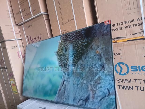 TCL 55” Ultra Hd Tv – See the Difference · Photo 4