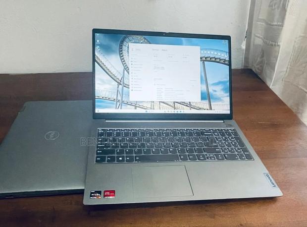 Laptop Lenovo ThinkPad 13 16GB AMD Ryzen 3 SSD 256GB