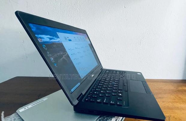 Laptop Dell Latitude 5580 8GB Intel Core I5 SSD 256GB