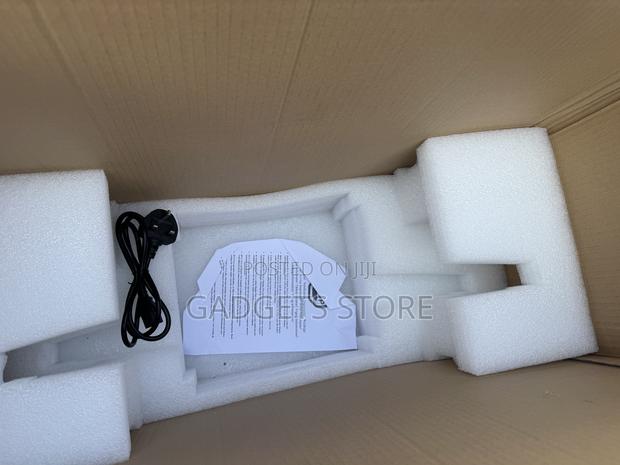 27 Inches Dell Edgeless Monitor (Brand New) photo 5
