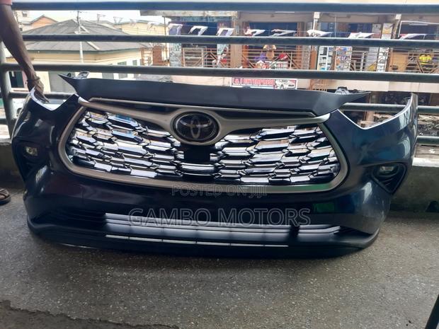 Toyota Highlander 2021 Front Bumper Complete photo 2