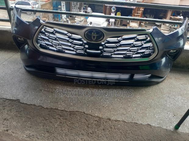 Toyota Highlander 2021 Front Bumper Complete photo 3