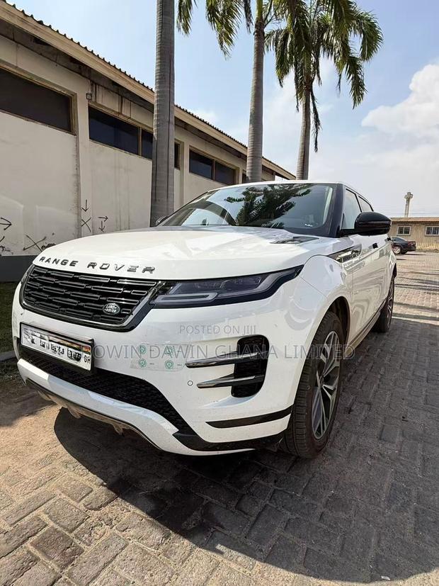 Land Rover Range Rover Evoque 2025 White photo 2