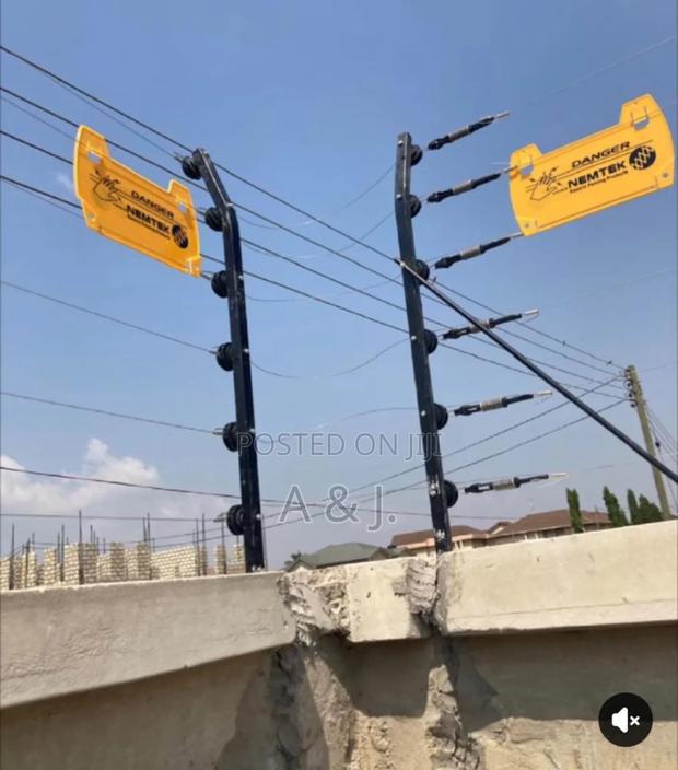 Electric Fencing · Photo 2