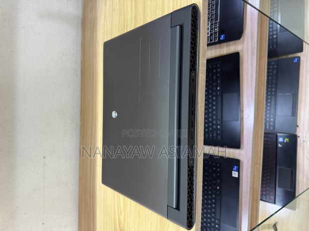New Laptop Dell Alienware M18 R2 64GB Intel Core I9 SSD 2T photo 4