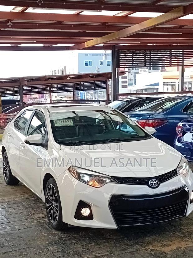 Toyota Corolla S Plus 4dr Sedan (1.8L 4cyl CVT) 2016 White