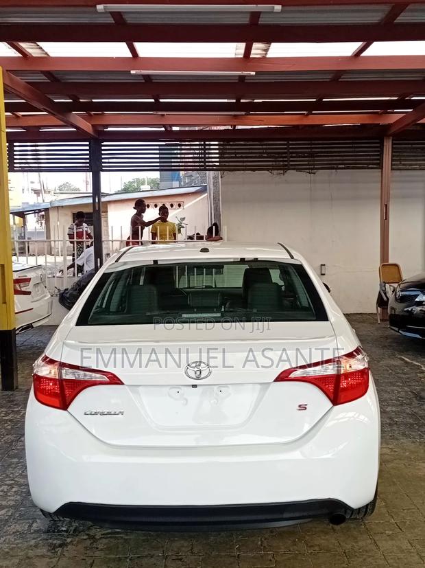 Toyota Corolla S Plus 4dr Sedan (1.8L 4cyl CVT) 2016 White