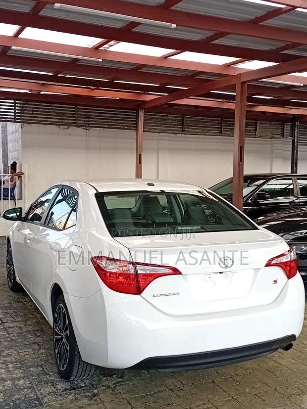 Toyota Corolla S Plus 4dr Sedan (1.8L 4cyl CVT) 2016 White