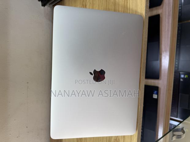 Laptop Apple MacBook Air 16GB Intel Core I5 SSD 512GB photo 2