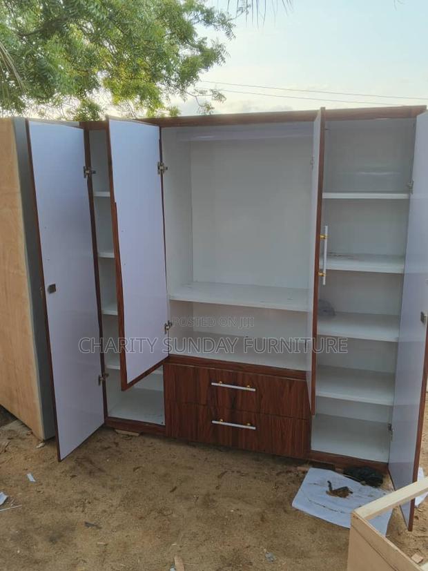 Affordable Wardrobe · Photo 4