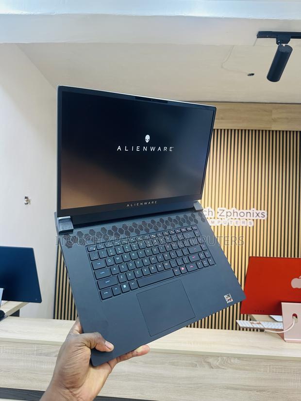 Laptop Dell Alienware M17 R5 16GB AMD Ryzen 7 SSD 1T photo 9
